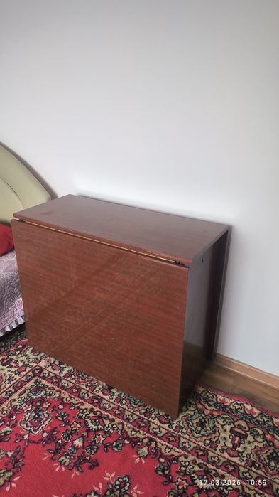 Стол трансформер СССР, компактный и удобный