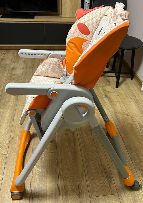 Столче за хранене, мобилно на колела