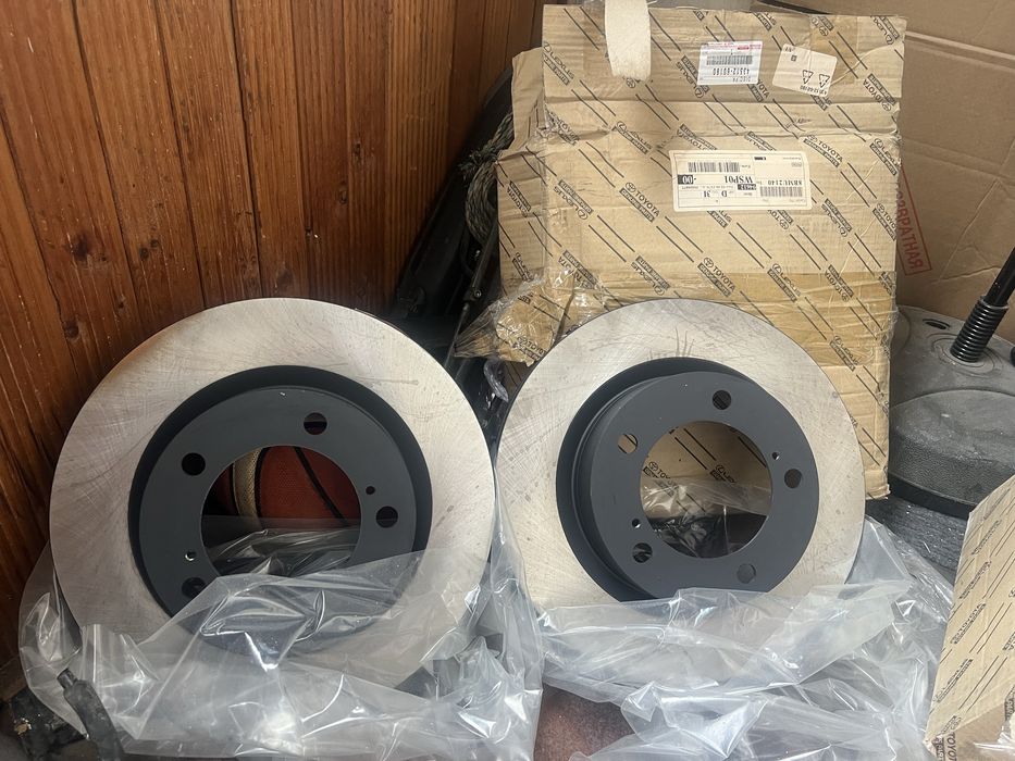 Тормозные диски Land Cruiser 200