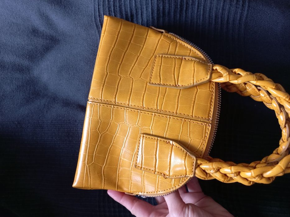 Дамска чанта Zara цвят горчица