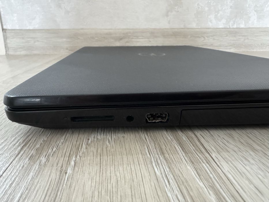 Ноутбук Dell inspiron 15-3567
