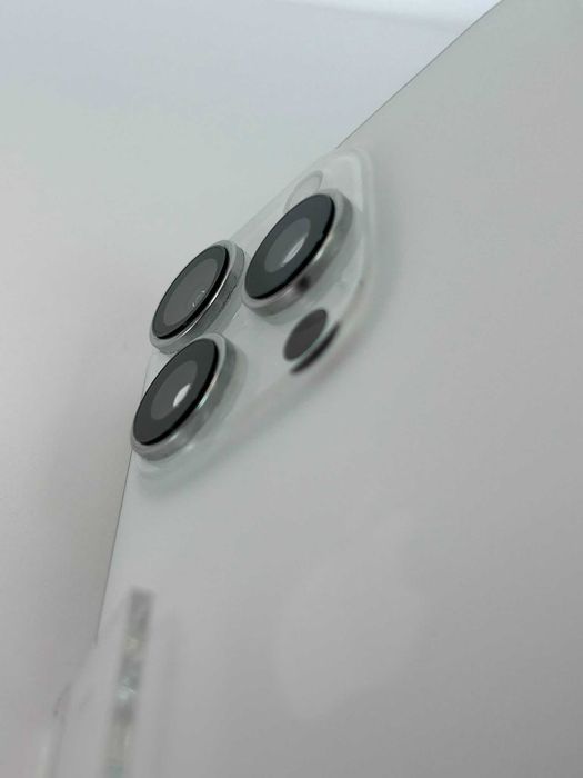Phone 16 Pro 128GB White, baterie 89%, garanție 12 luni
