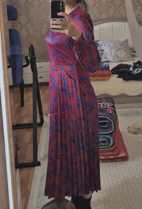 Новый Платья продам