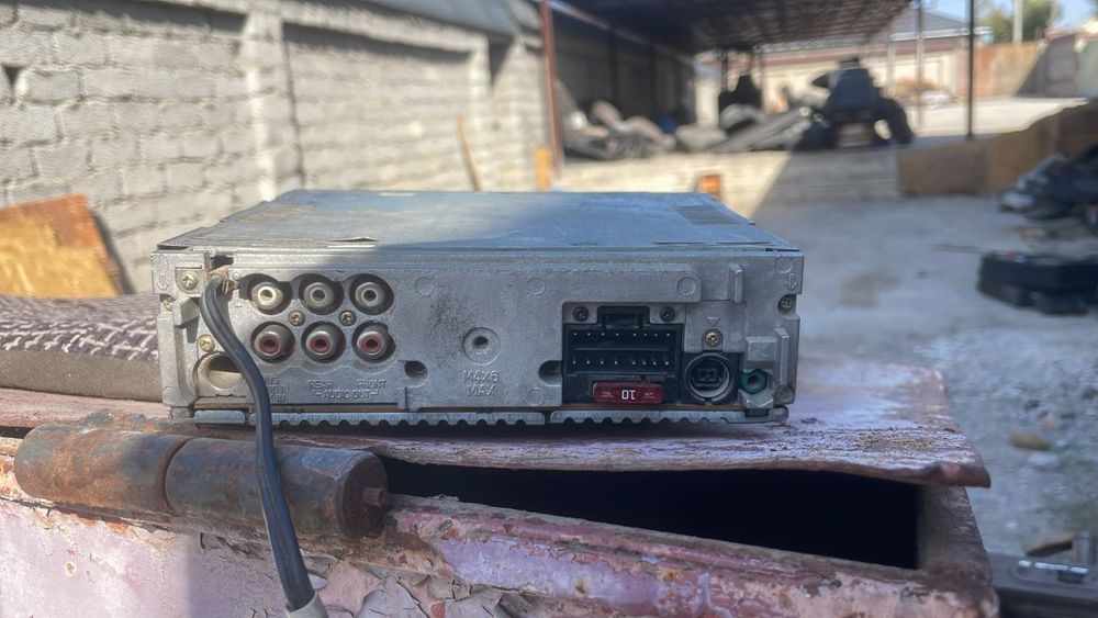 Мафон Sony в оригинале