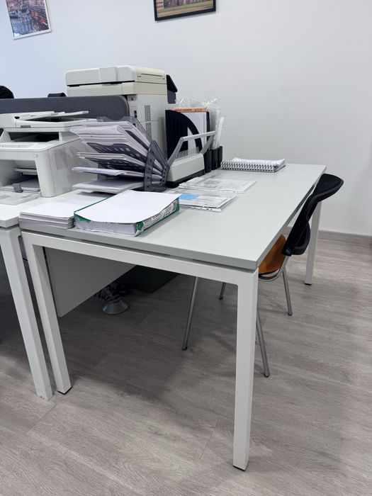 стол писменный (немецского производства)