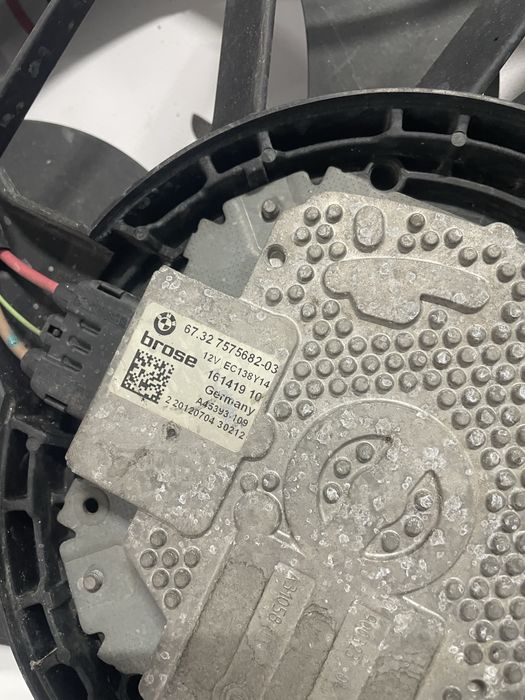 Дифузьор перка вентилатор  BMW 5 Series (F10, F11)