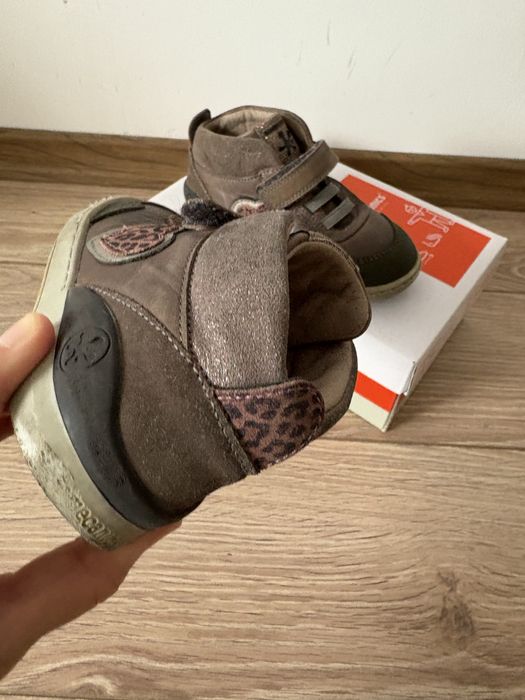 Papucei Biomecanics ,m.26