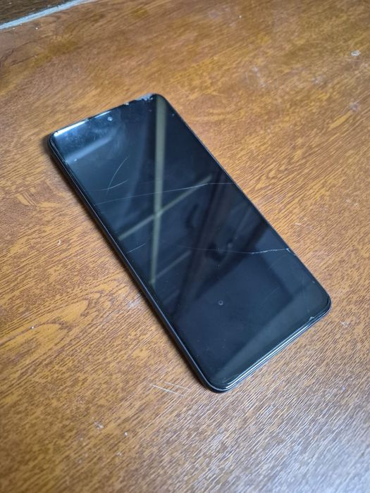 Samsung S21 FE состояние хорошое