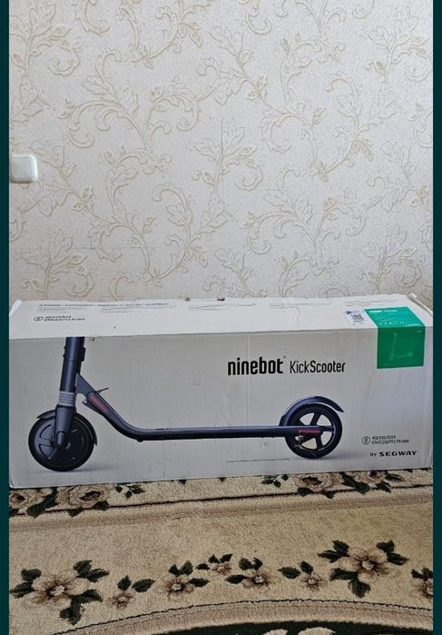 Продаю электросамокат Ninebot Segway
