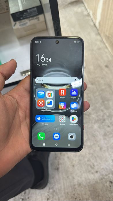 Продам Tecno Spark 30c 128гб идеал цена 55000