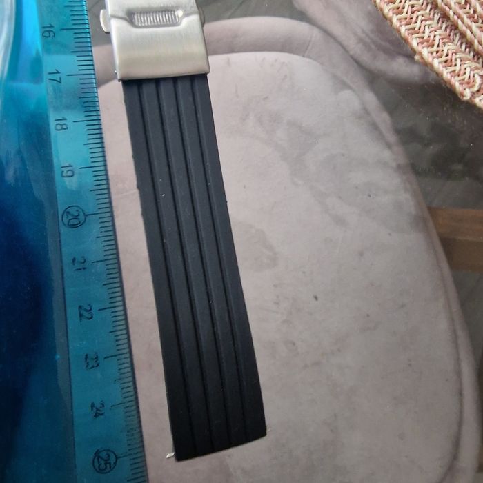 Curea de ceas din silicon nouă cu închidere butterfly