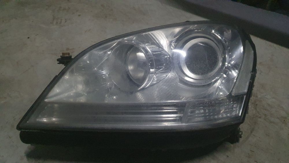 Far stanga dreapta halogen Mercedes ML320 ML420 W164