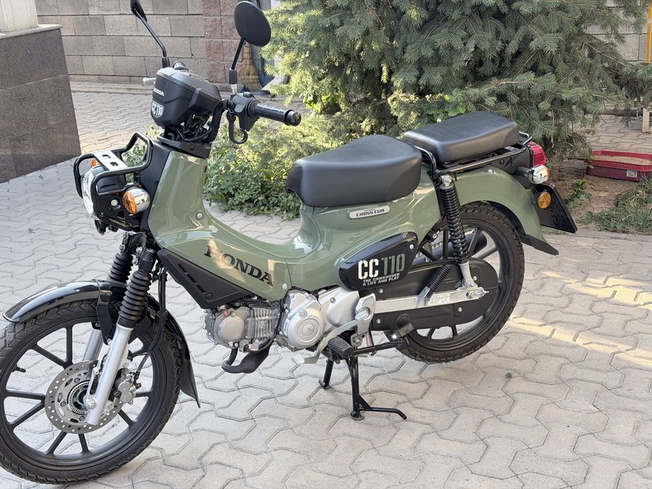 Honda Cross Cub 110 (модель CC110) в зеленом цвете