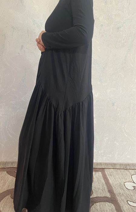 Черное платье повседневное