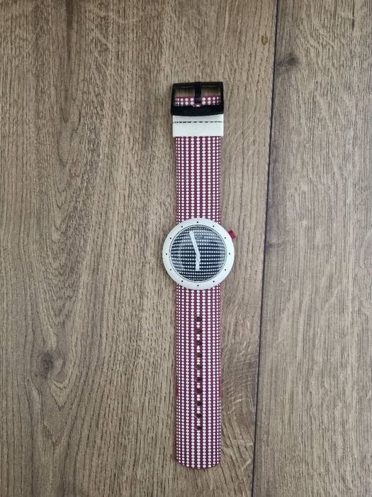 Ceas swatch rezistent la apa