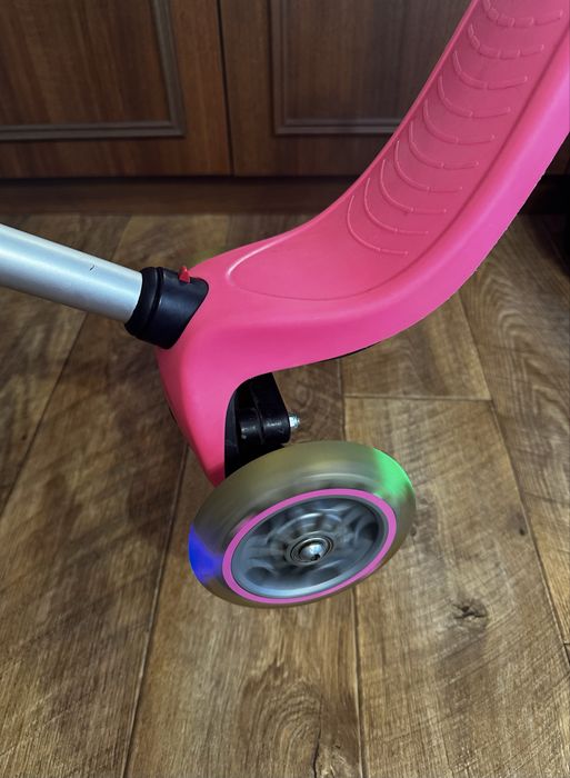 Детский самокат Globber