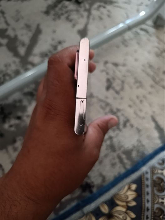 Note 20 ultra sotiladi