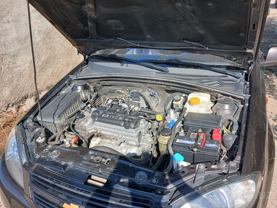 Chevrolet Gentra sotiladi.