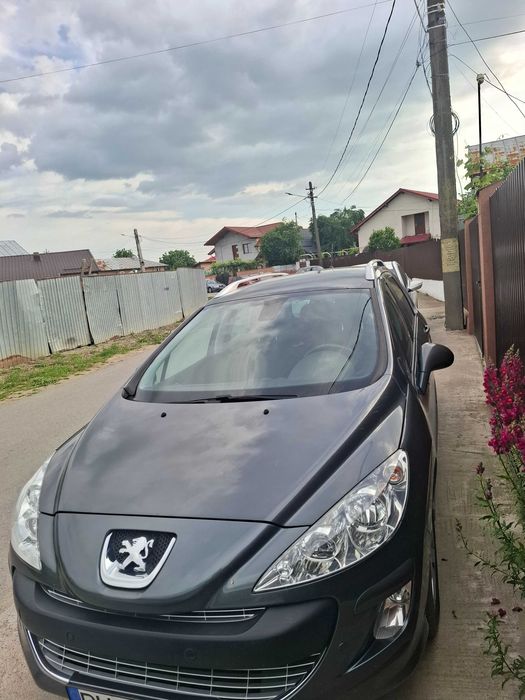 Vand peugeot 308 SW 13000 lei fix