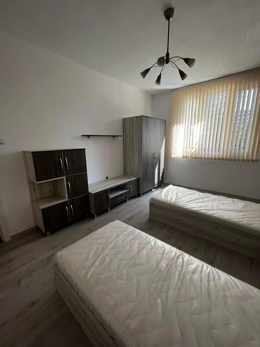 Дава се под наем Тристаен апартамент в Пловдив, Център - 90 кв.м за 650 € - Снимка #4