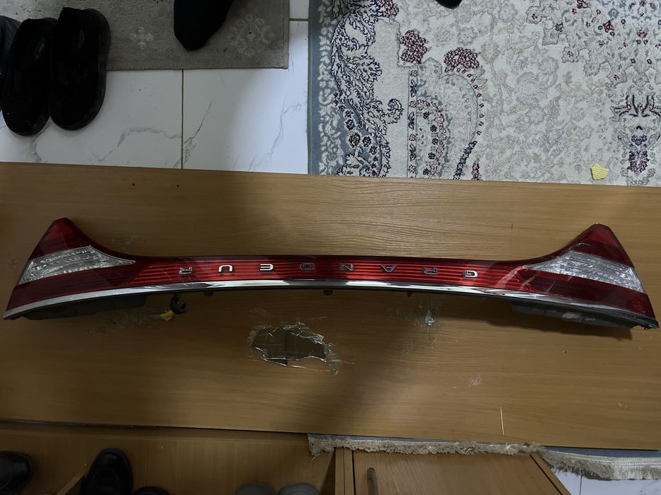 Вставка багажника