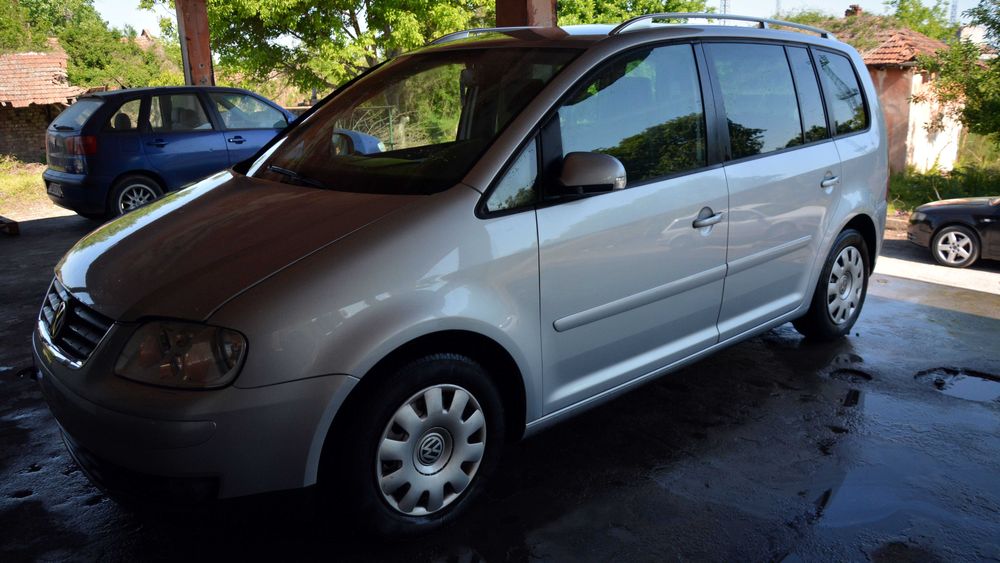 Volkswagen Touran I 2003-2010 на части цени в описанието