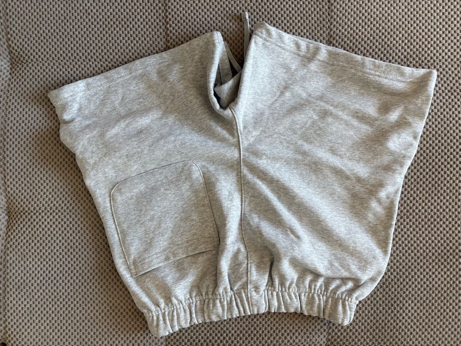 Pantaloni Scurti Essentials Fear Of God Gri