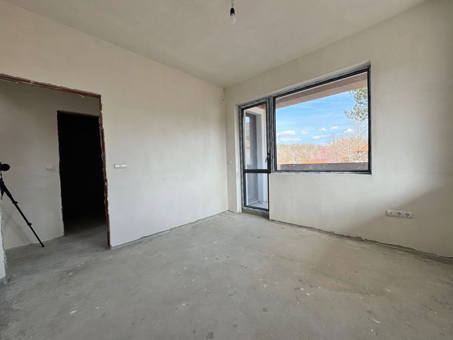 Продава се Къща в с. Нацовци, Област Велико Търново - 190 кв.м за 722 €/кв.м - Снимка #13