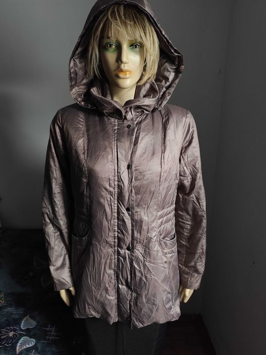 Geaca cu puf Rosase Club-masura 40-42-Noua!