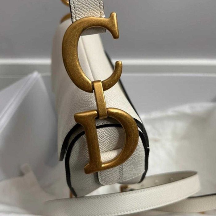 Geanta Dior Saddle Albă din Piele Naturală - nouă, în cutie