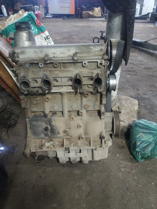 Двигатель гольф 4 об, 2л,