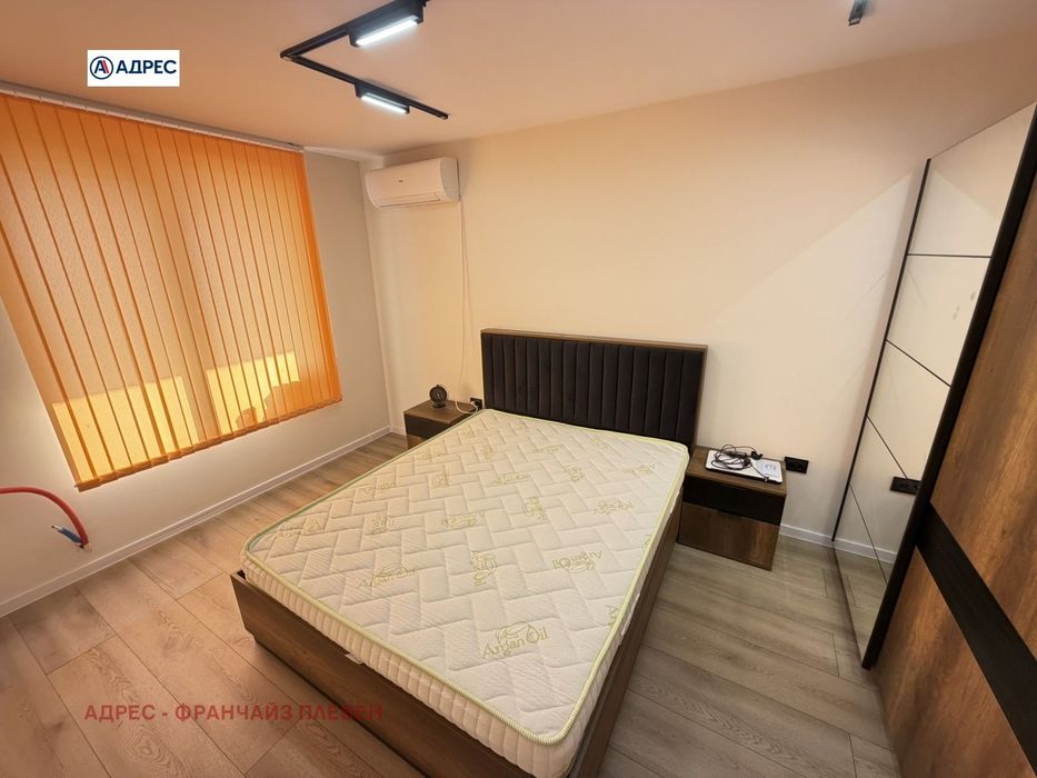 Продава се Двустаен апартамент в Плевен, Широк център - 80 кв.м за 906 €/кв.м - Снимка #3