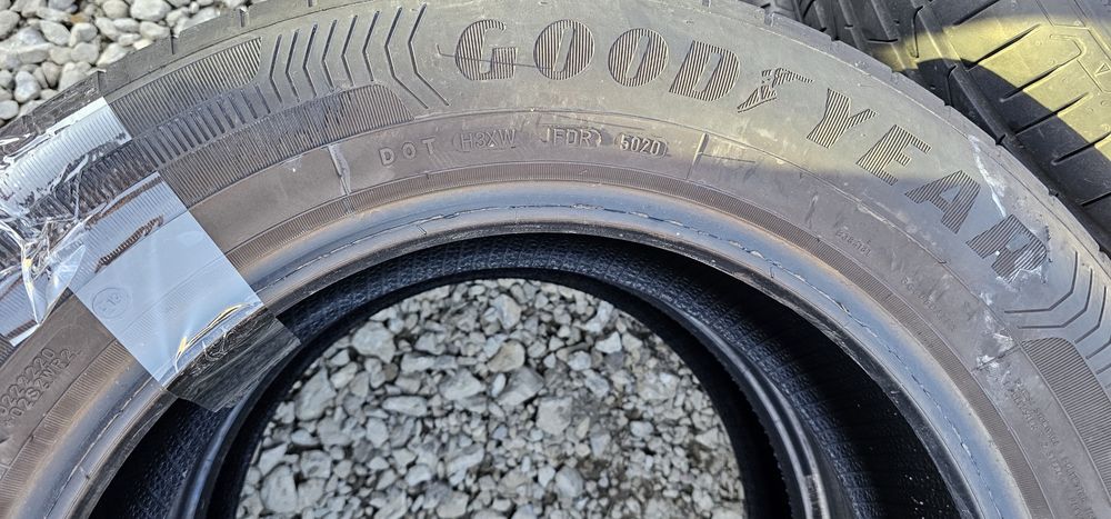 205 60 R 16 Goodyear vară