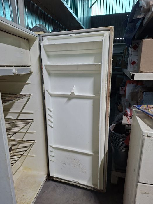 Холодильник Бирюса. 6000тг