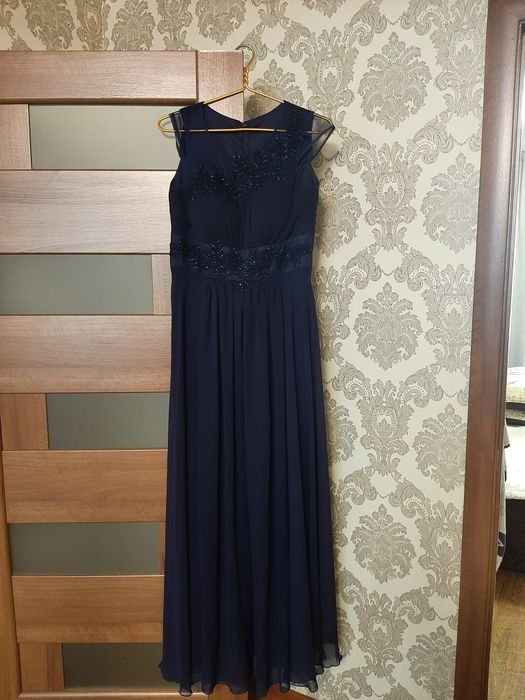 Срочно продам платье