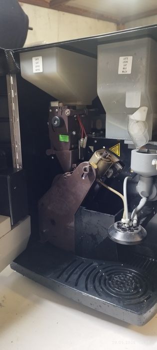 Вендинг машина .