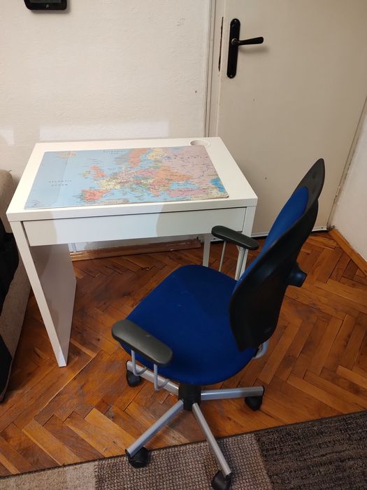 Ученическо бюро и стол