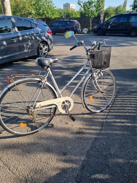 Bicicleta dama cu coș Clipper 28"