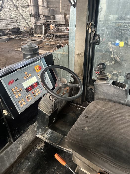 Продам каток Ingersoll Rand DD95