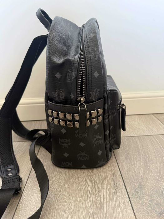 Ghiozdan/Rucsac Mediu MCM Strak Black