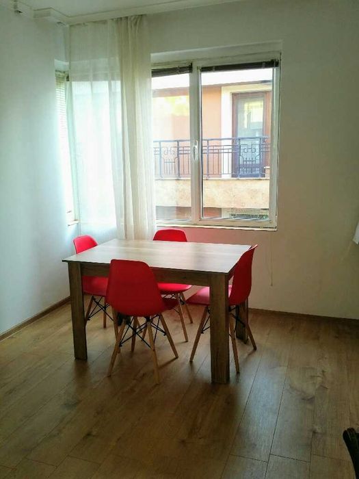 3 стаен апартамент в идеалния център на гр. Варна