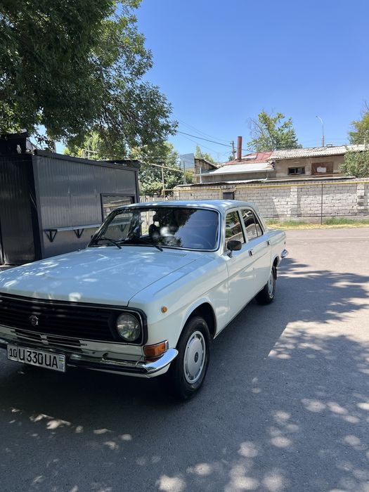 Volga 2410 sotladi