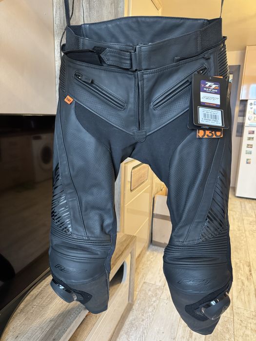 Кожен мото панталон RST Tractech evo d3o