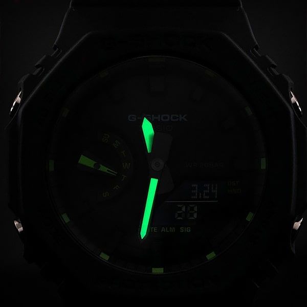 Продам Casio GA-2100-1A3