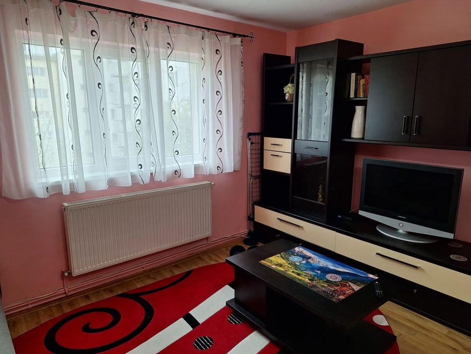 Apartament de închiriat