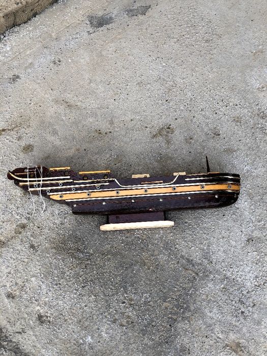 Корабль korabl sotiladi