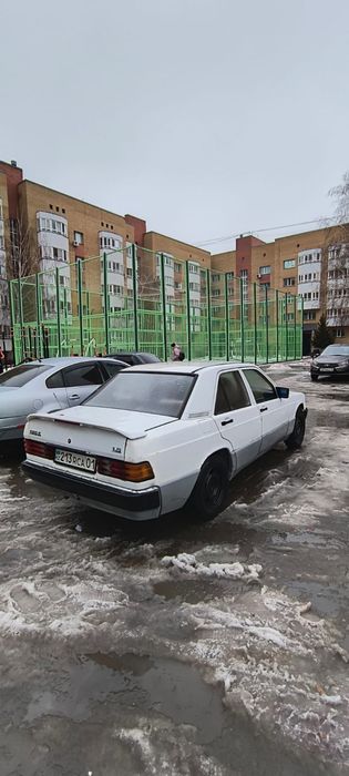 Продам Мерседес 190
