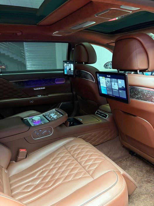 Продается Genesis G90 Limousine