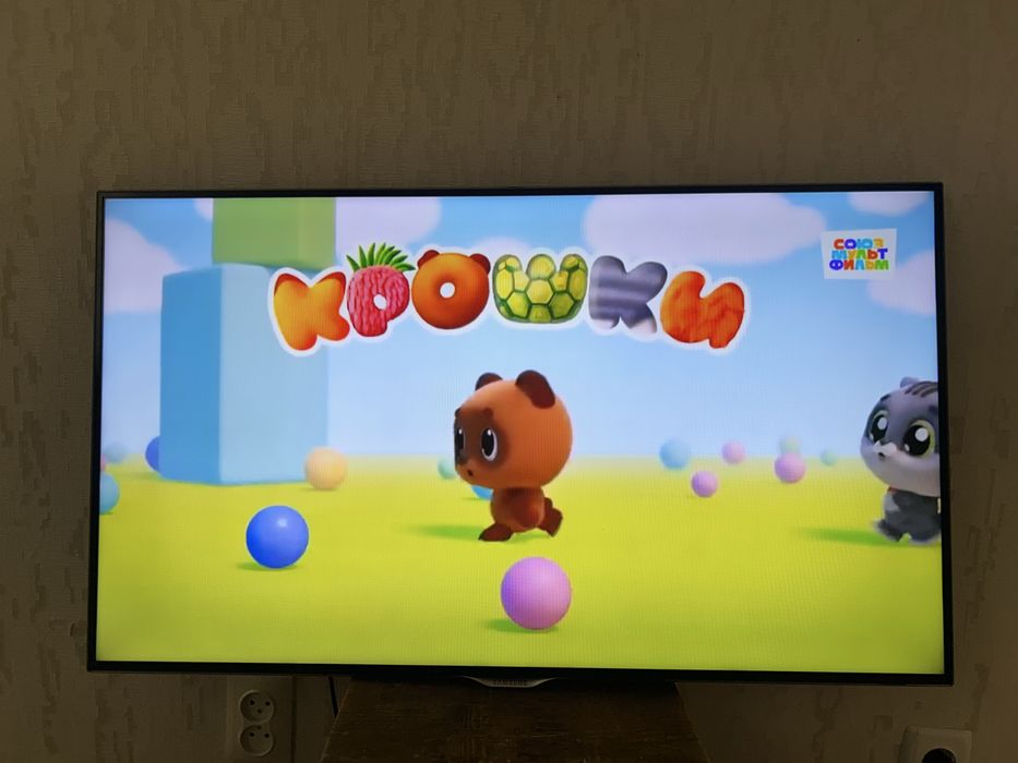 Samsung Smart TV 102см