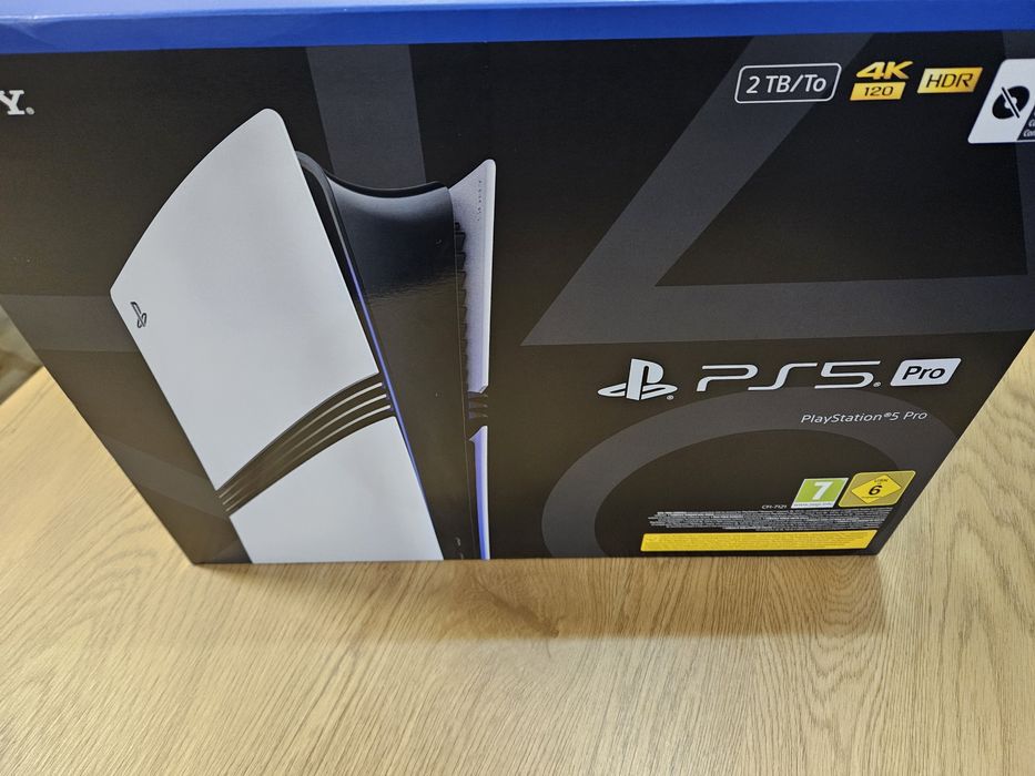 Vand Ps5 pro sigilat